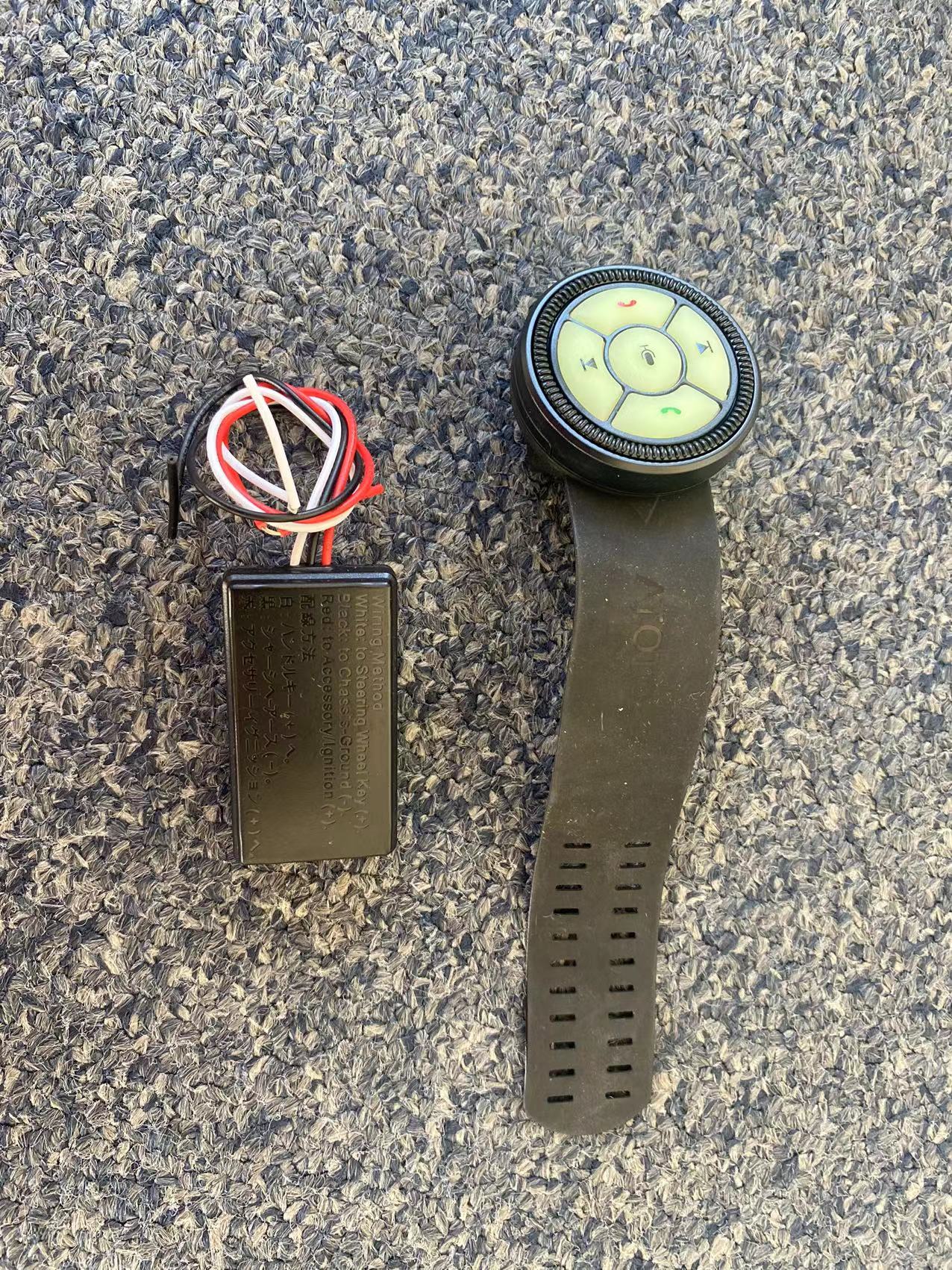 ATOTO 6 keys Watchband Wireless Steering Wheel Control