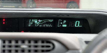 Toyota Prius/Aqua Instrument Cluster (Japanese to English conversion)