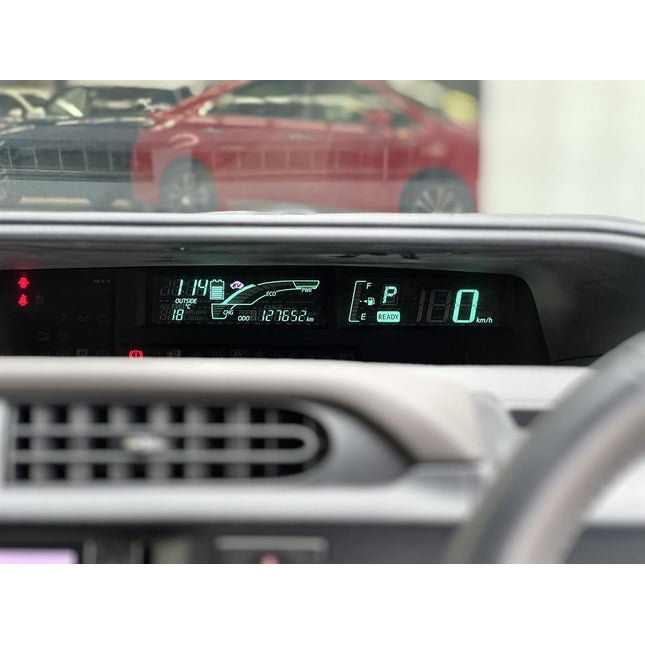 Toyota Prius/Aqua Instrument Cluster (Japanese to English conversion)